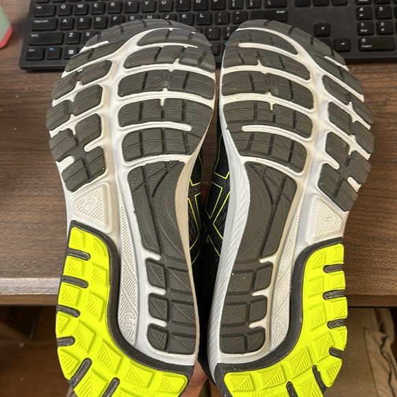 Men's ASICS GEL-Cumulus 22 - Picture 4 of 5